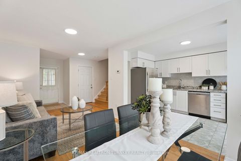 Photo 15 at 83 Pickett Crescent, Painswick North, Barrie