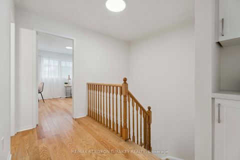 Photo 22 at 83 Pickett Crescent, Painswick North, Barrie