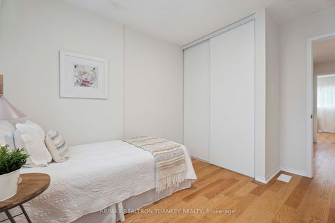 Photo 28 at 83 Pickett Crescent, Painswick North, Barrie