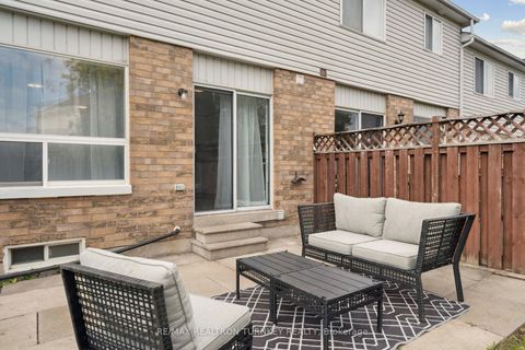 Photo 45 at 83 Pickett Crescent, Painswick North, Barrie