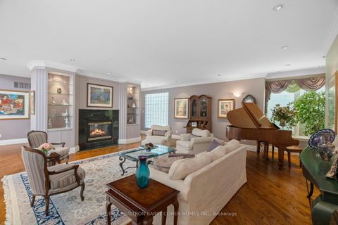 Photo 3 at 19 Vernham Avenue, Windfields, Toronto Photo 3 at 19 Vernham Avenue, Windfields, Toronto