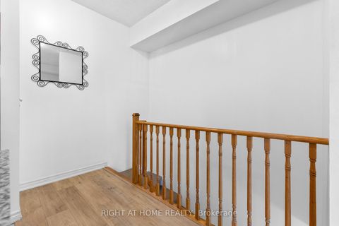 Photo 7 at 205 - 205 Wellesley Street E, South St. James Town, Toronto