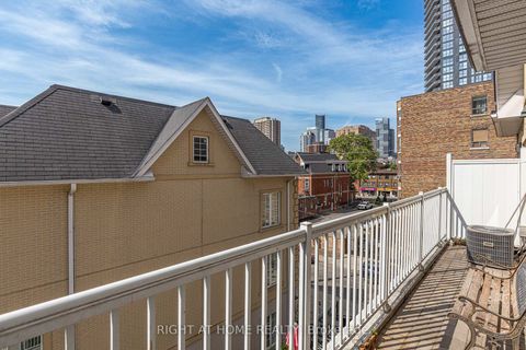Photo 34 at 205 - 205 Wellesley Street E, South St. James Town, Toronto