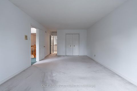 Photo 38 at 172 Burnhamthorpe Road, City Centre West, Toronto