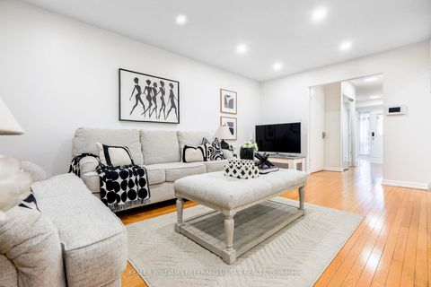 Photo 8 at 84 Lowry Square, Malvern, Toronto