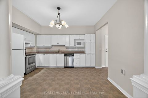 Photo 1 at 115 - 2500 Rutherford Road, Maple, Vaughan