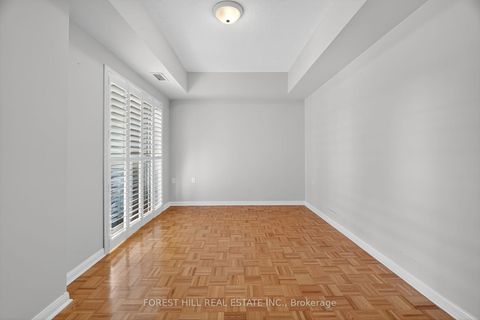 Photo 14 at 115 - 2500 Rutherford Road, Maple, Vaughan