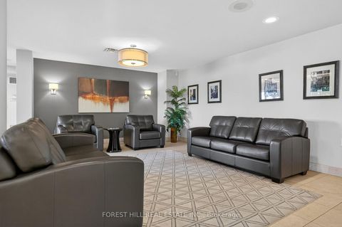 Photo 32 at 115 - 2500 Rutherford Road, Maple, Vaughan