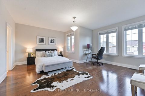 Photo 32 at 64 Heintzman Crescent, Patterson, Vaughan