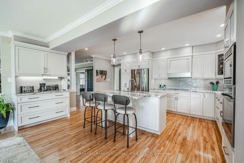 Photo 5 at 150 Collingwood Street, Codrington, Barrie