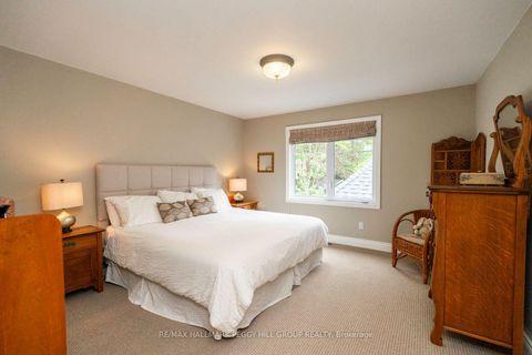 Photo 22 at 150 Collingwood Street, Codrington, Barrie Photo 22 at 150 Collingwood Street, Codrington, Barrie