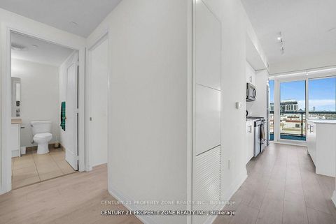 Photo 15 at 417 - 509 Dundas Street, GO Glenorchy, Oakville