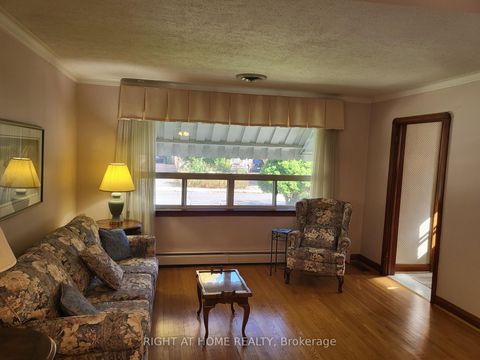 Photo 9 at 82 Cedarcrest Boulevard, Parkview, Toronto