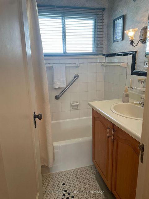 Photo 14 at 82 Cedarcrest Boulevard, Parkview, Toronto