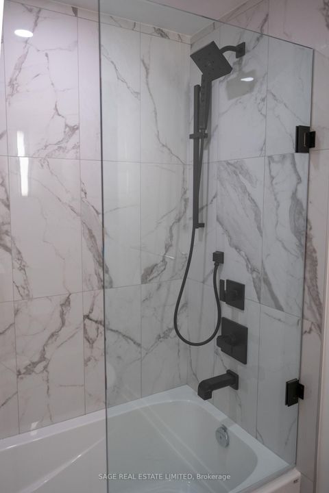 Photo 14 at 903 - 123 Portland Street, Waterfront Communities C1, Toronto