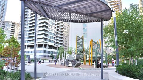 Photo 29 at 3219 - 50 Dunfield Avenue, Mount Pleasant West, Toronto