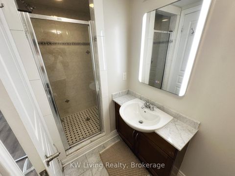 Photo 22 at 15 - 70 Byng Avenue, Willowdale East, Toronto