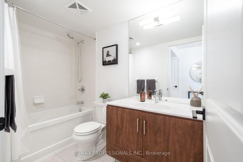 Photo 18 at 610 - 205 Sherway Gardens Road, City Centre West, Toronto