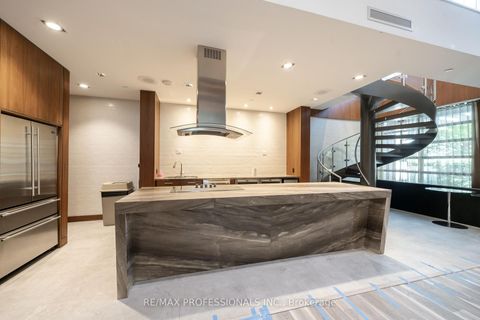 Photo 34 at 610 - 205 Sherway Gardens Road, City Centre West, Toronto
