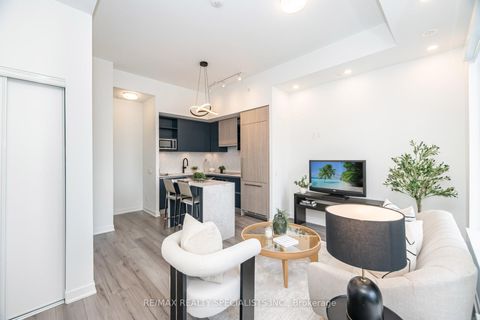 Photo 5 at TH 132 - 3020 Trailside Drive, GO Glenorchy, Oakville