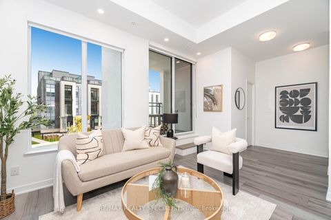 Photo 6 at TH 132 - 3020 Trailside Drive, GO Glenorchy, Oakville