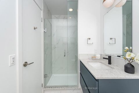 Photo 10 at TH 132 - 3020 Trailside Drive, GO Glenorchy, Oakville