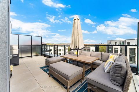 Photo 16 at TH 132 - 3020 Trailside Drive, GO Glenorchy, Oakville