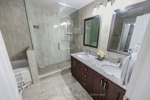 Photo 23 at 81 Millborough Crescent, West Deane, Toronto