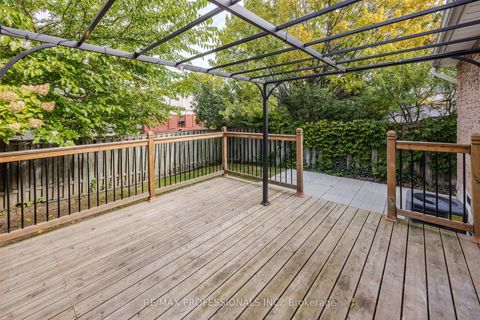 Photo 32 at 81 Millborough Crescent, West Deane, Toronto
