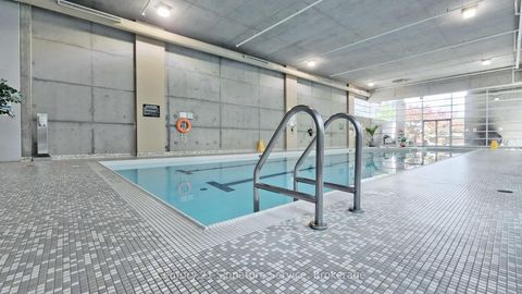 Photo 4 at 315 - 81 Navy Wharf Court, Waterfront Communities C1, Toronto