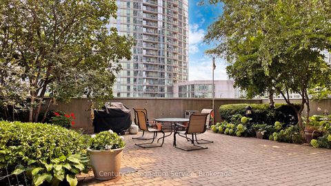 Photo 11 at 315 - 81 Navy Wharf Court, Waterfront Communities C1, Toronto