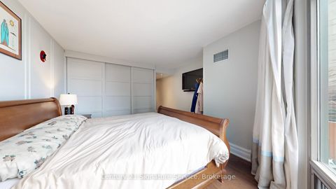 Photo 26 at 315 - 81 Navy Wharf Court, Waterfront Communities C1, Toronto