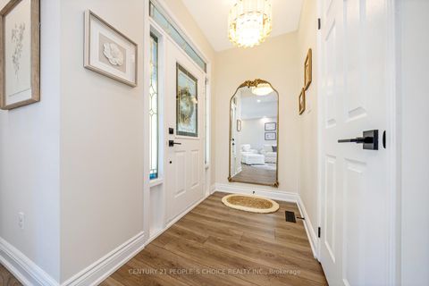 Photo 5 at 170 Roxton Road, RO River Oaks, Oakville