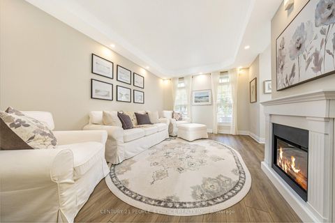 Photo 6 at 170 Roxton Road, RO River Oaks, Oakville