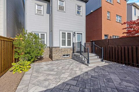 Photo 34 at 170 Roxton Road, RO River Oaks, Oakville