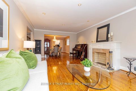 Photo 15 at 153 Banbury Road, Don Mills, Toronto