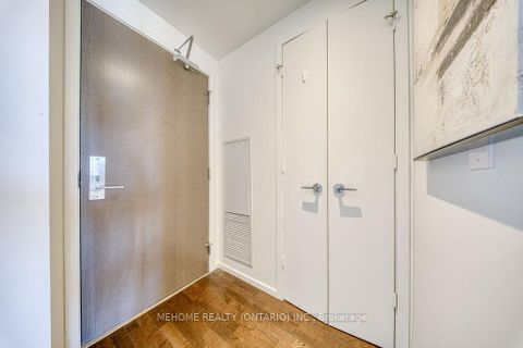 Photo 5 at 1103 - 101 Charles Street E, Yonge Corridor, Toronto Photo 5 at 1103 - 101 Charles Street E, Yonge Corridor, Toronto