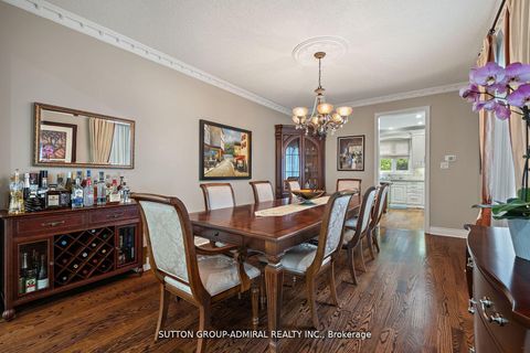 Photo 8 at 19 Langtry Place, Uplands, Vaughan