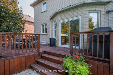 Photo 29 at 19 Langtry Place, Uplands, Vaughan