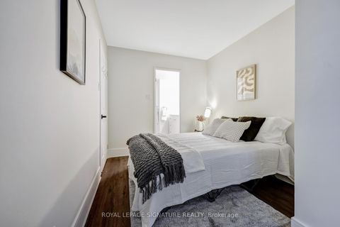 Photo 16 at 310 - 88 Charles Street E, Yonge Corridor, Toronto