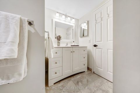 Photo 24 at 310 - 88 Charles Street E, Yonge Corridor, Toronto