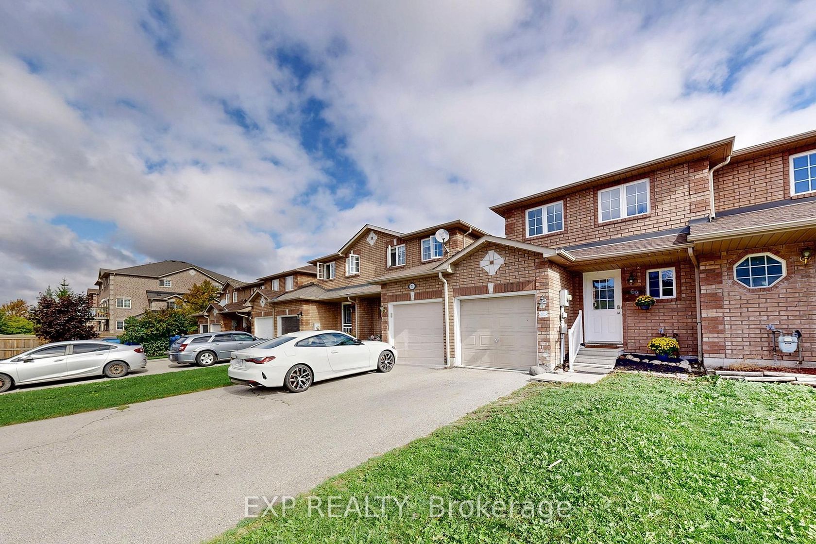 69 Goodwin Drive, Painswick South, Barrie photo number 2