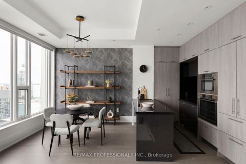 Photo 11 at 6312 - 10 York Street, Waterfront Communities C1, Toronto