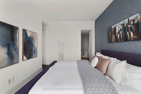 Photo 26 at 6312 - 10 York Street, Waterfront Communities C1, Toronto