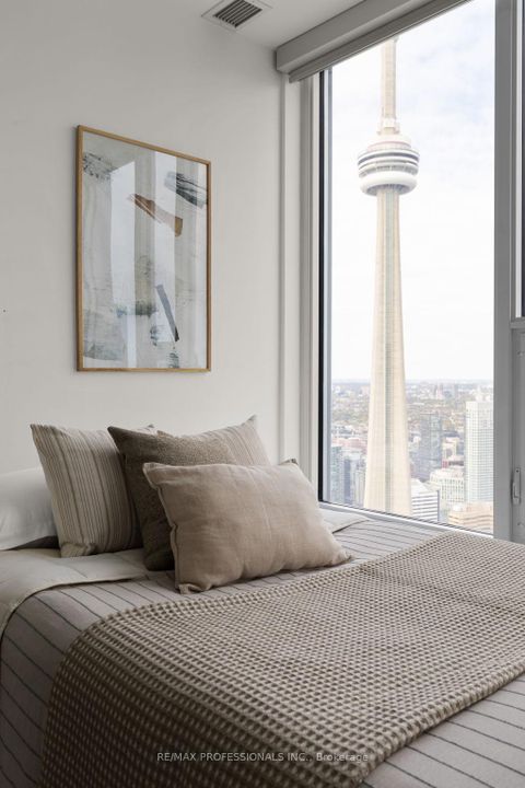 Photo 32 at 6312 - 10 York Street, Waterfront Communities C1, Toronto