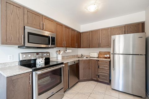 Photo 2 at 7 - 25 Madelaine Drive, Painswick South, Barrie Photo 2 at 7 - 25 Madelaine Drive, Painswick South, Barrie