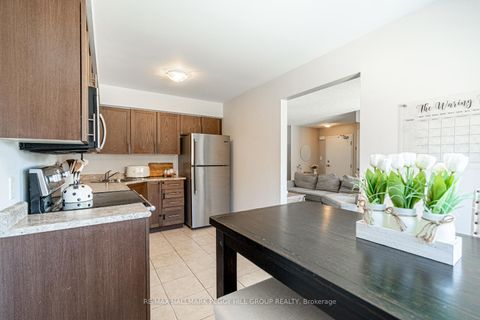 Photo 4 at 7 - 25 Madelaine Drive, Painswick South, Barrie Photo 4 at 7 - 25 Madelaine Drive, Painswick South, Barrie
