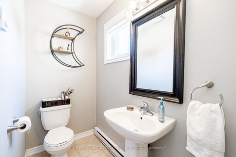 Photo 12 at 7 - 25 Madelaine Drive, Painswick South, Barrie Photo 12 at 7 - 25 Madelaine Drive, Painswick South, Barrie