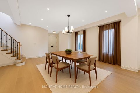 Photo 15 at 57 Calera Crescent, Sonoma Heights, Vaughan Photo 15 at 57 Calera Crescent, Sonoma Heights, Vaughan