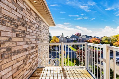 Photo 23 at 57 Calera Crescent, Sonoma Heights, Vaughan